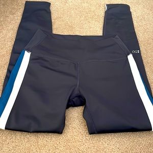 Spilts59 workout leggings size large